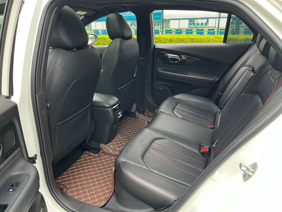 Trumpchi Shadow Leopard