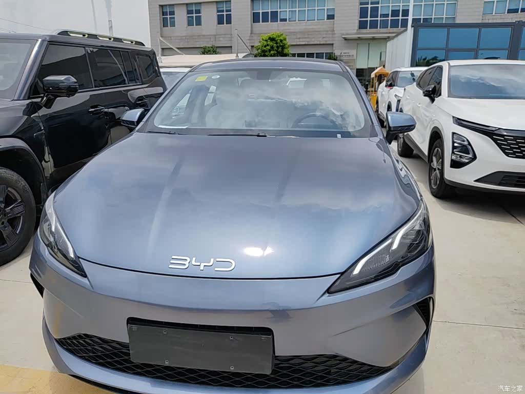 BYD Seal, 2025 3
