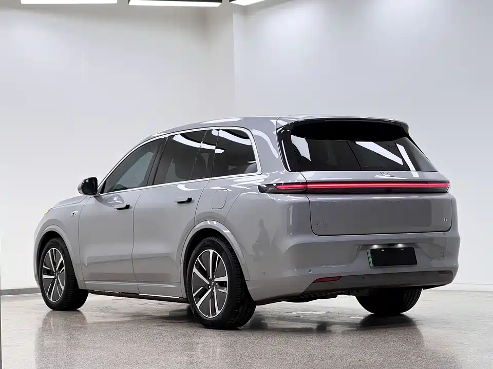 Li Auto Ideal L8