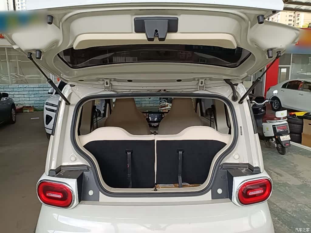 Wuling MINIEV, 2024 15