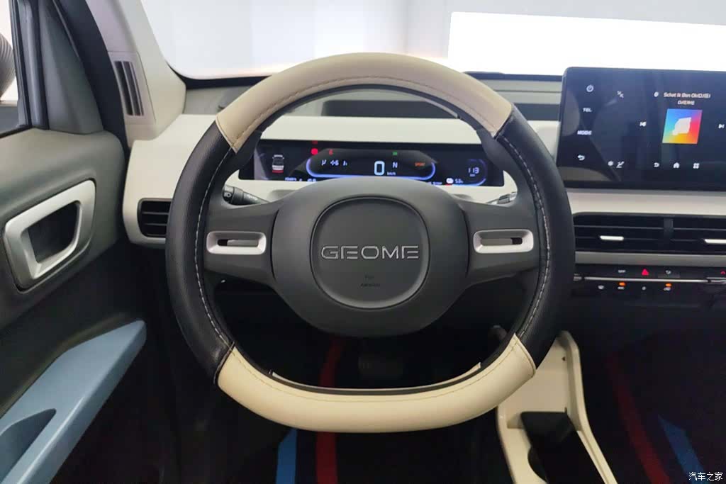 Geely Panda, 2024 15