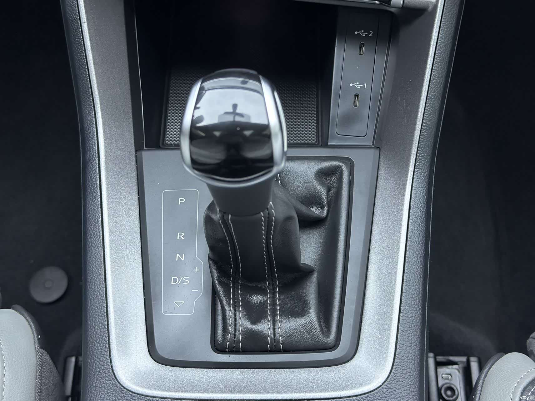Audi Q3, 2022 15