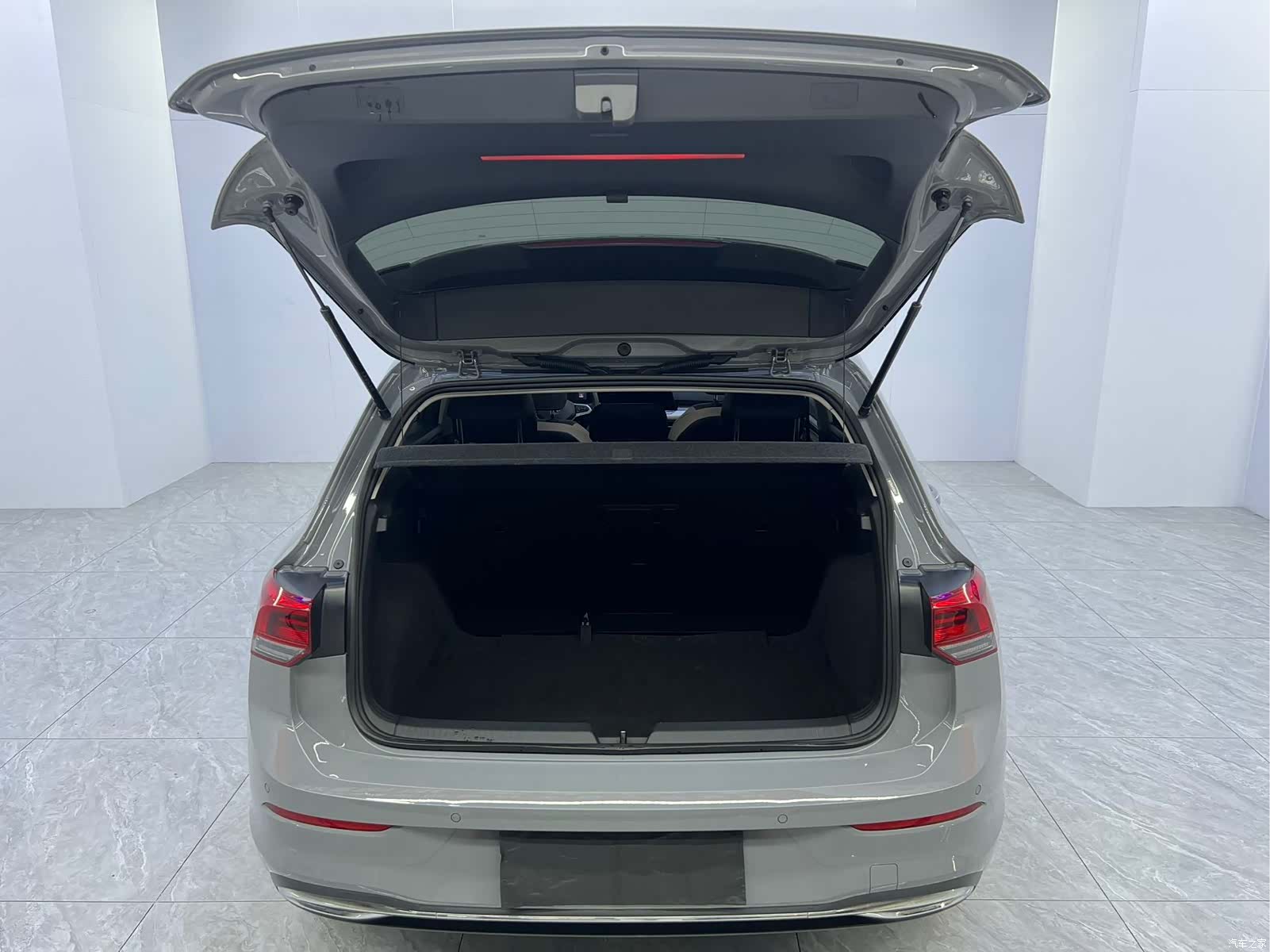 Volkswagen Golf, 2023 18
