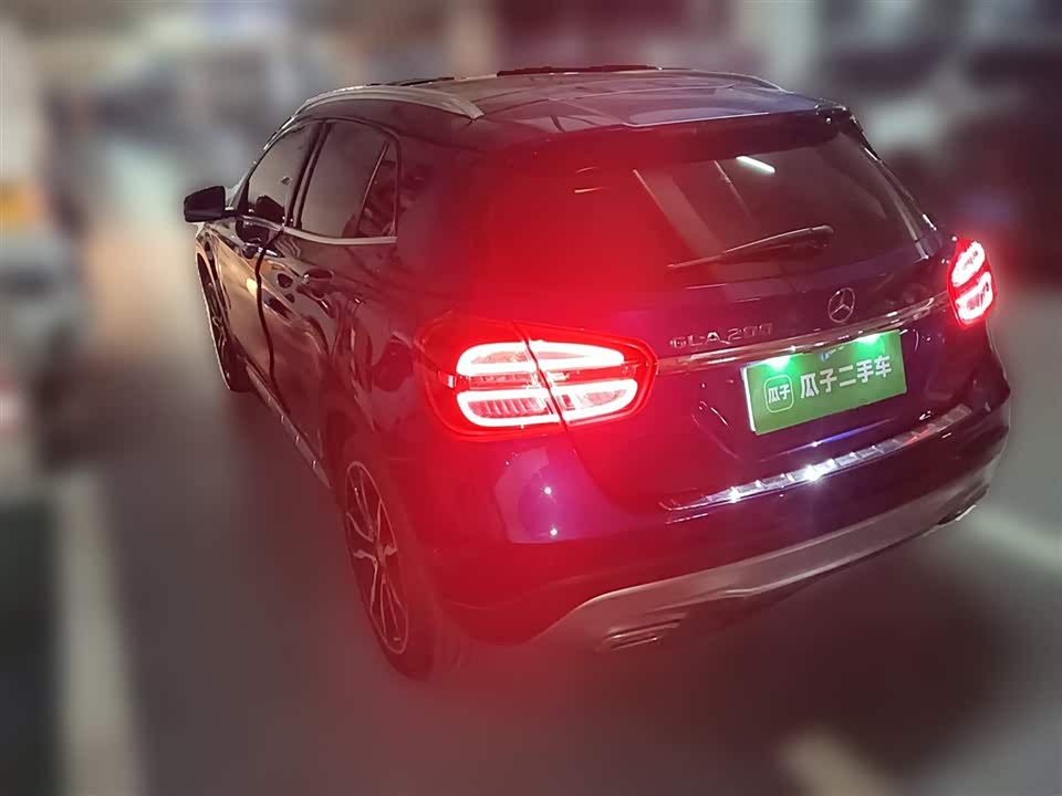 Mercedes-Benz GLA
