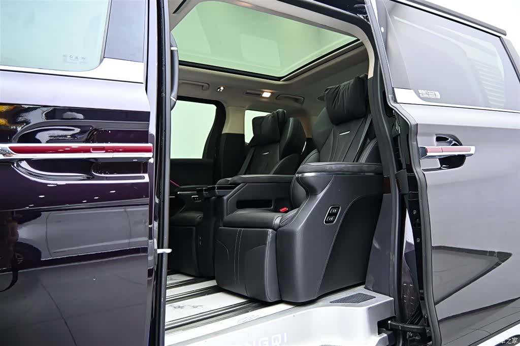 Hongqi HQ9, 2024 14