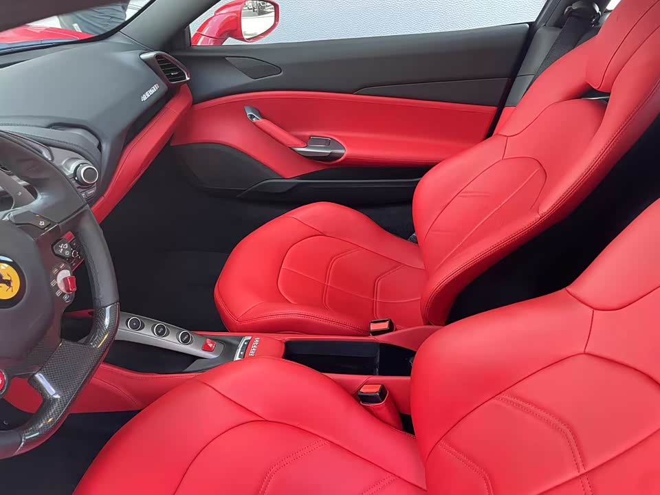 Ferrari 488