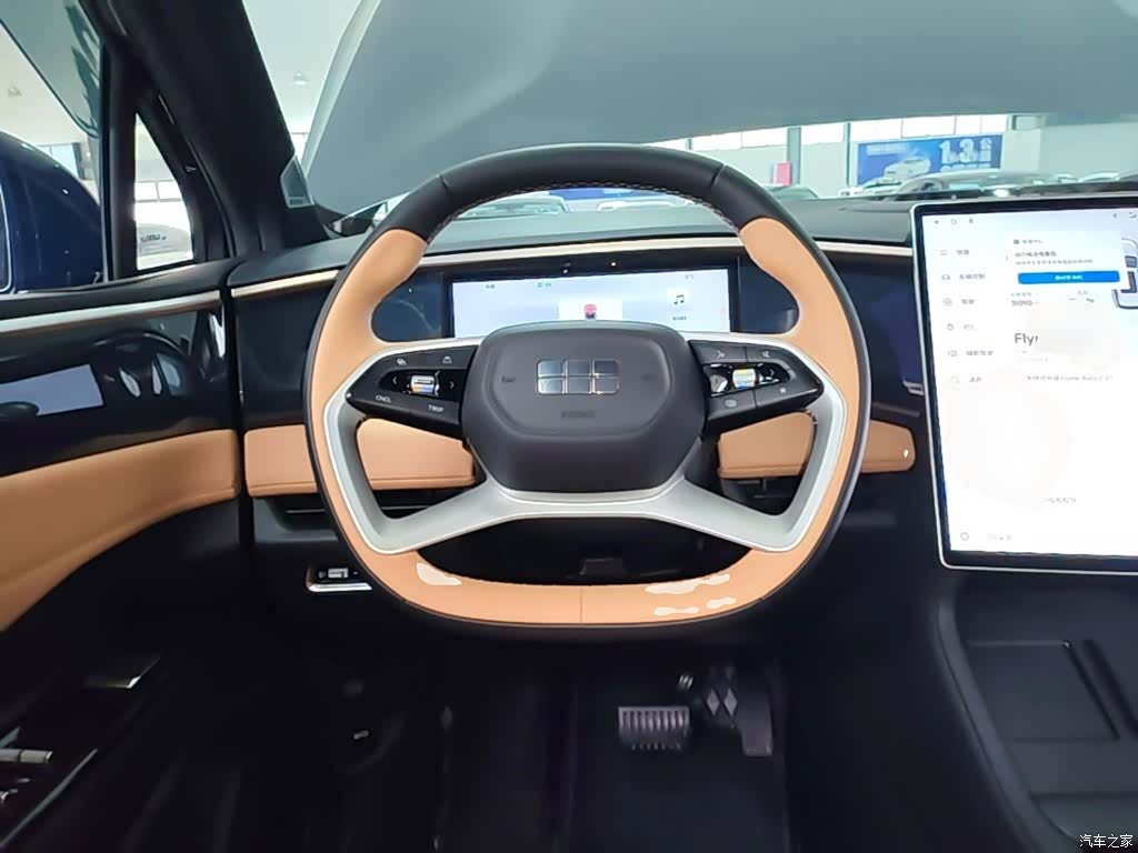 Geely Galaxy L7, 2024 11