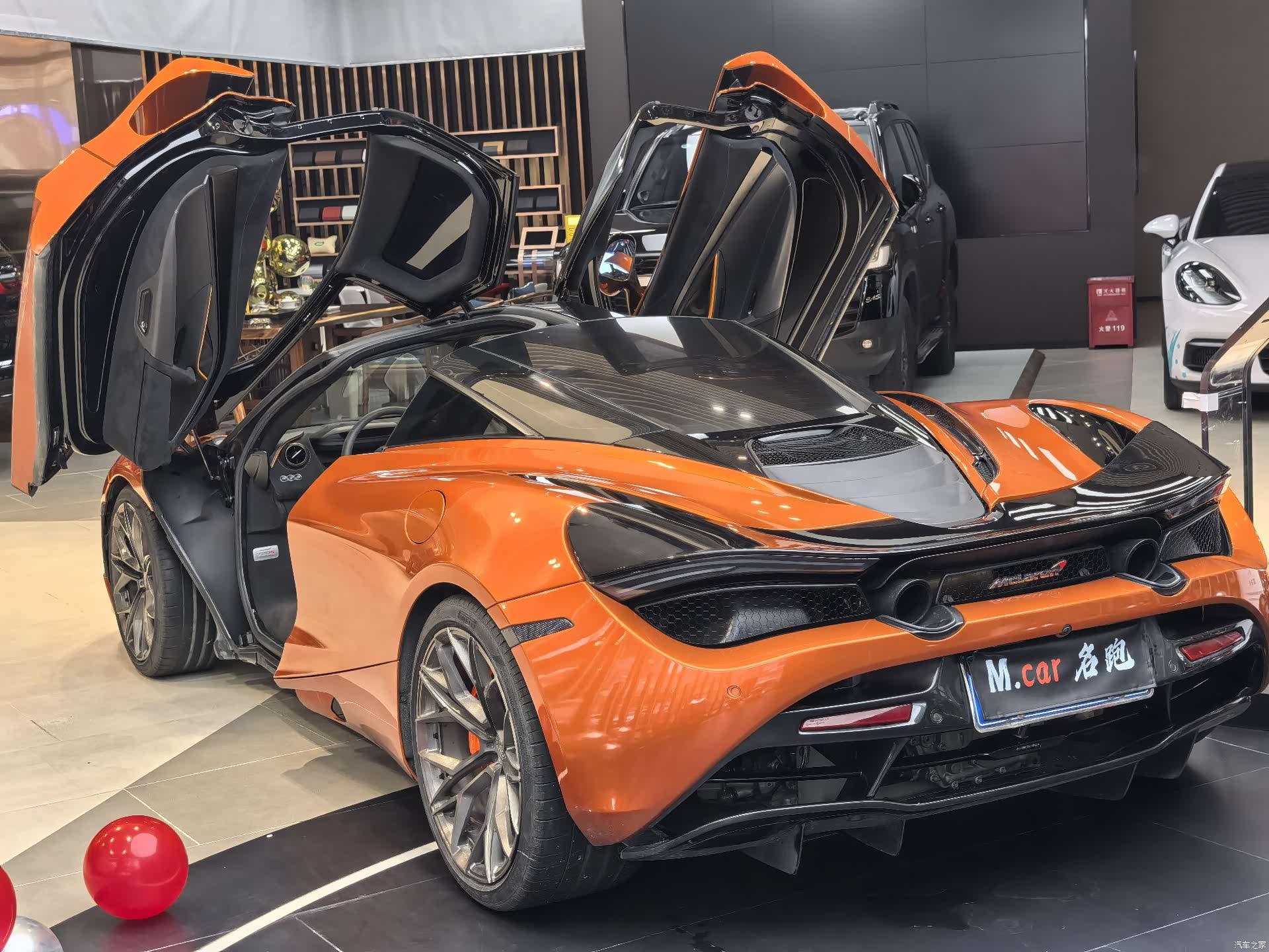 McLaren 720S, 2018 17