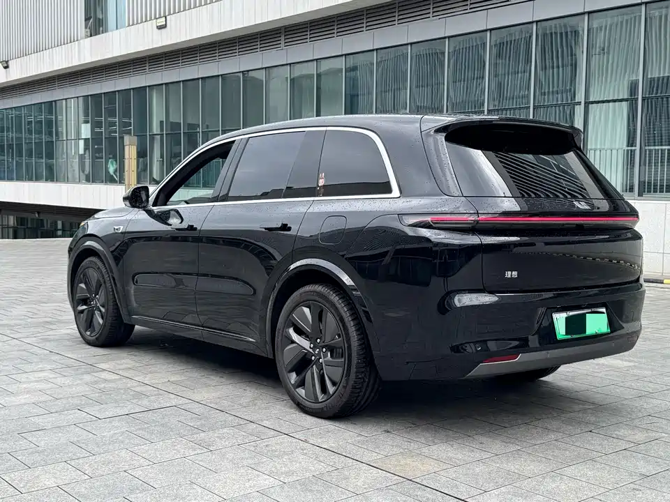 Li Auto Ideal L8