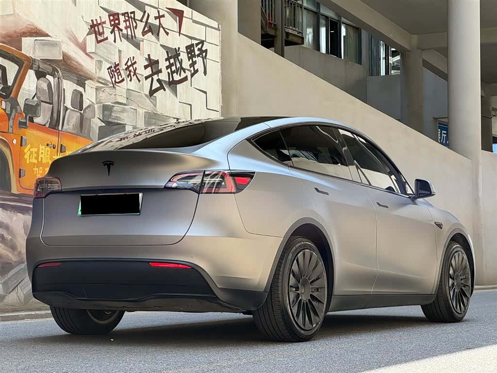 Tesla Model Y, 2022 все фото