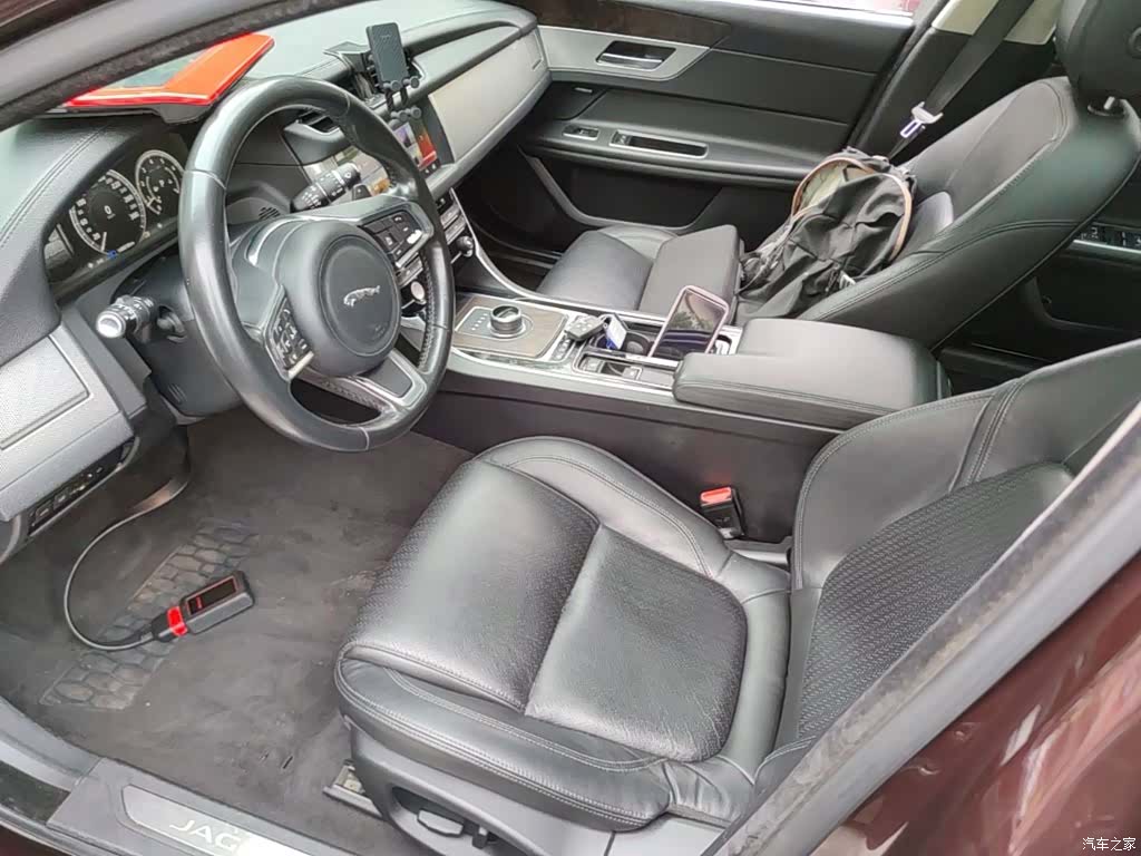 Land Rover XFL, 2017 8
