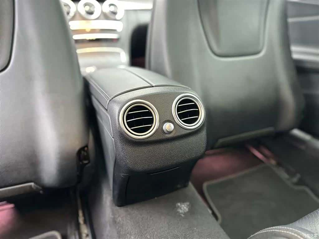 Mercedes-Benz C-Class, 2020 12