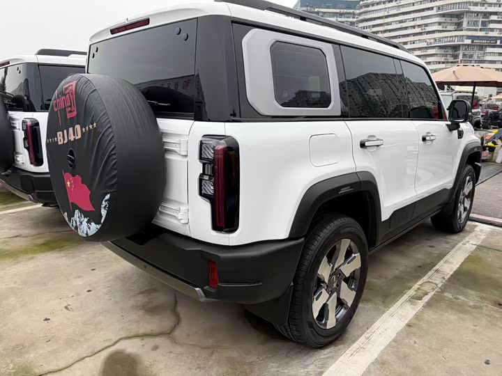 BAIC Off-road BJ40 EREV 2025 jin jie ban