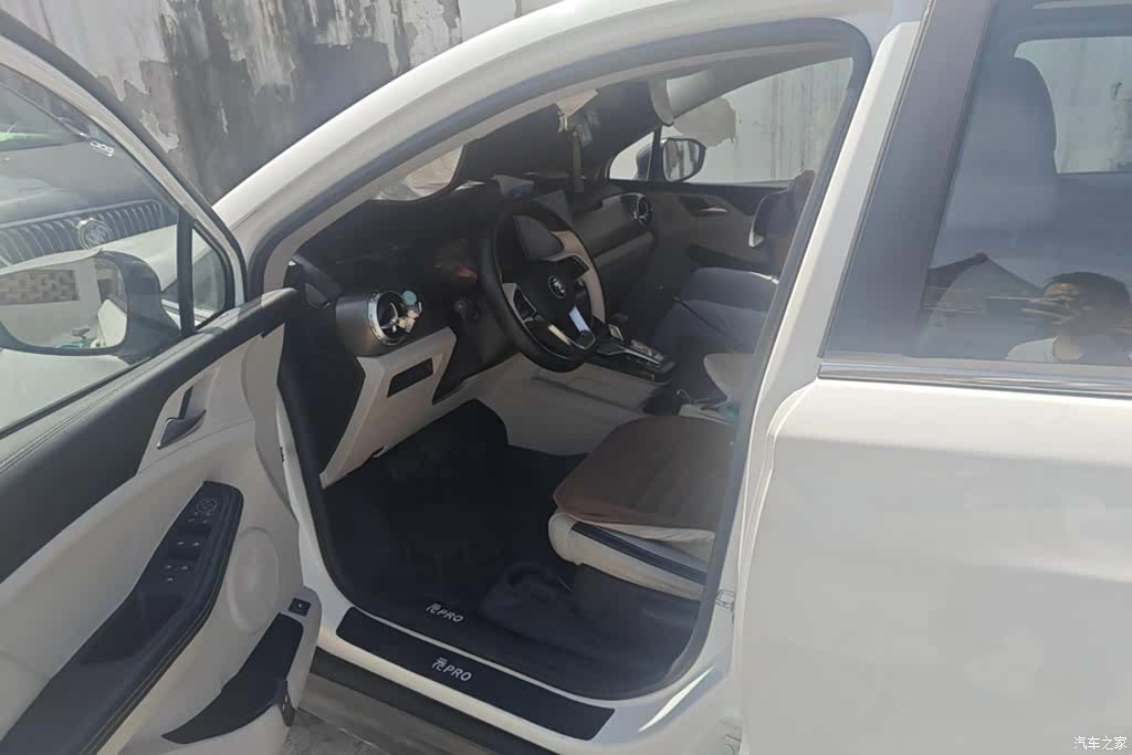 BYD Yuan, 2021 9