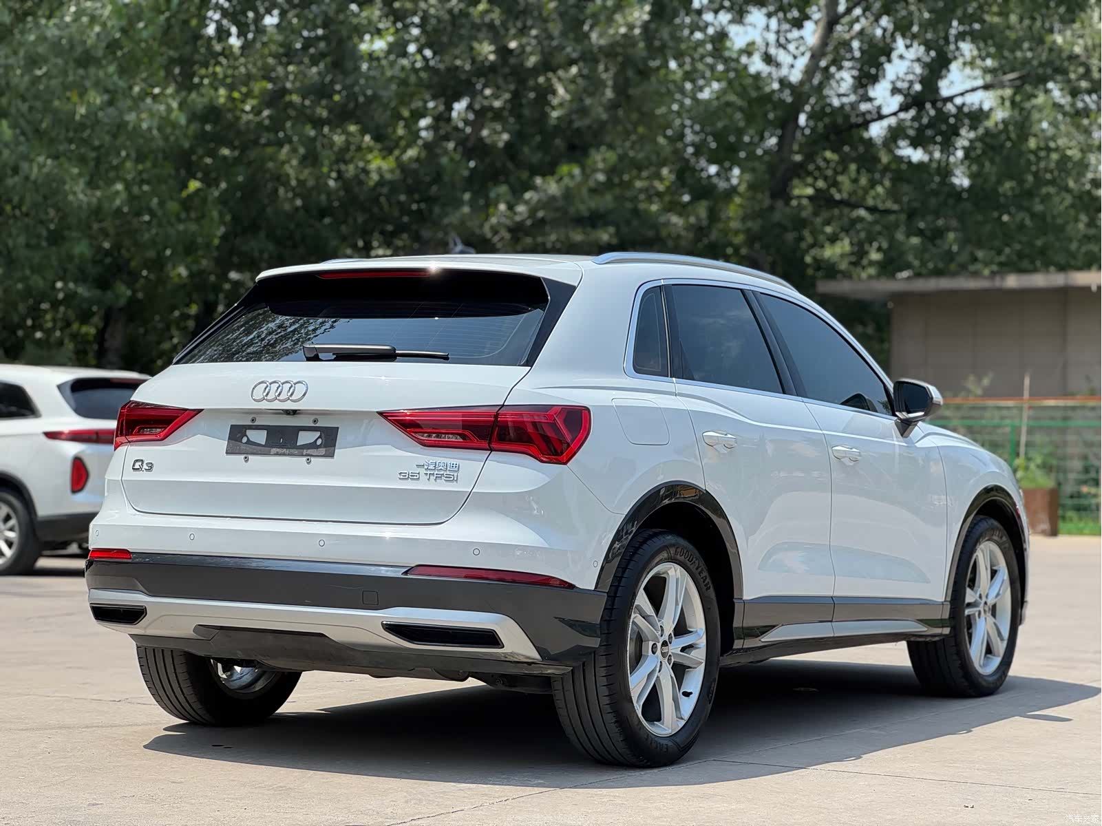 Audi Q3, 2022 4