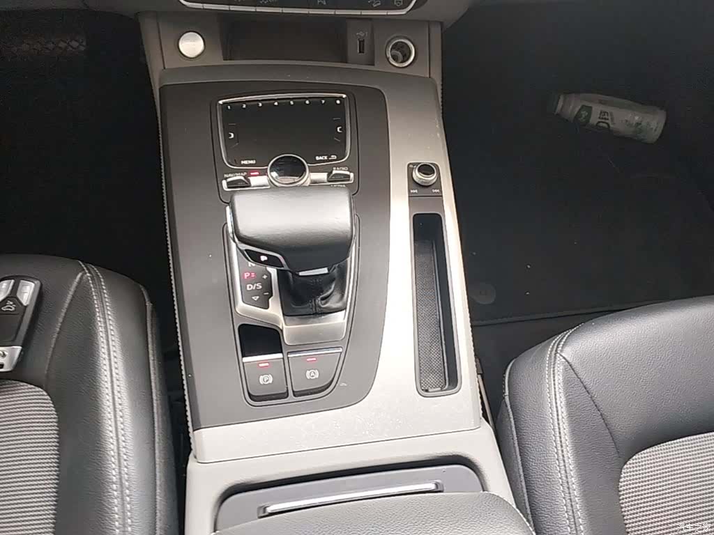 Audi Q5L, 2019 14