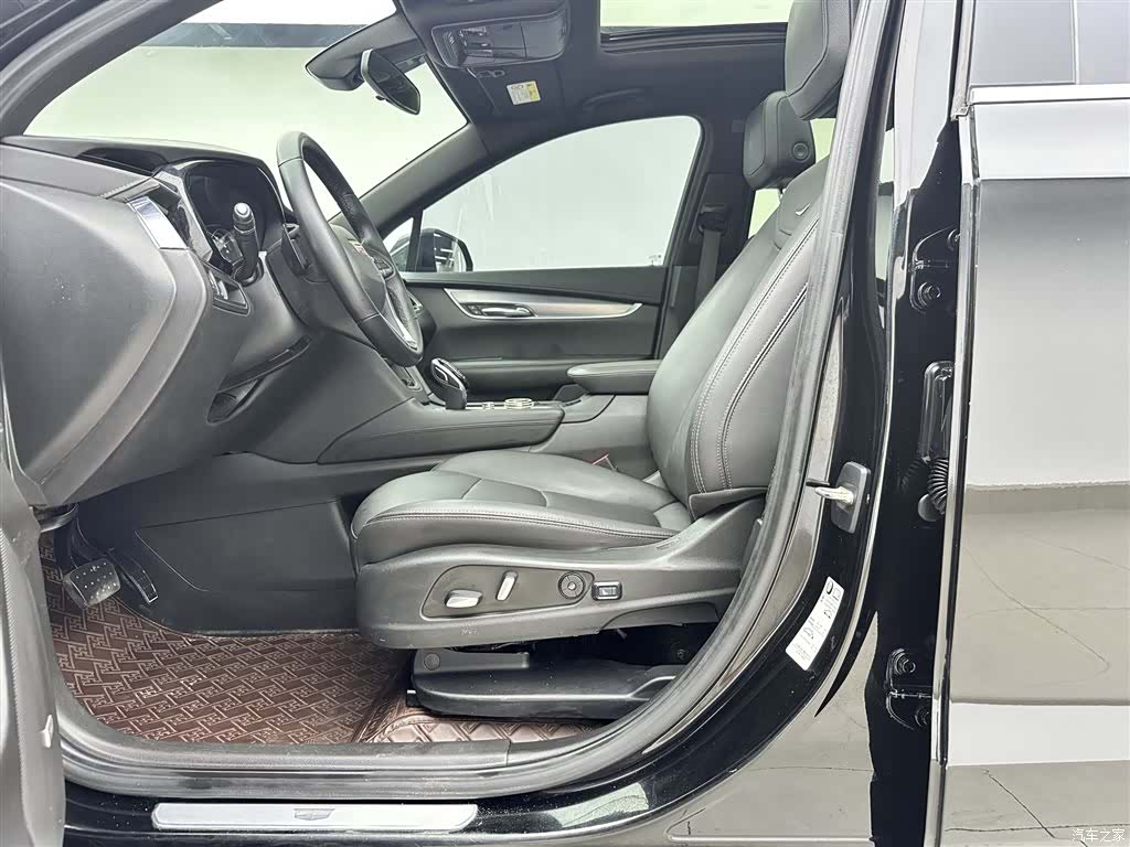 Cadillac XT6, 2020 6