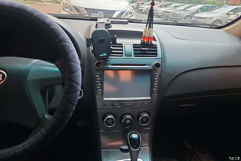 BYD L3, 2015 13