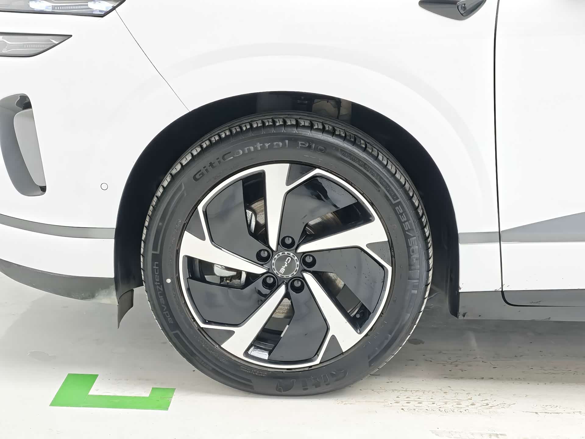BYD HiAce, 2025 8