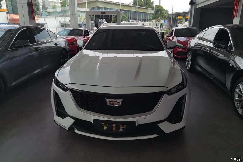 Cadillac CT5, 2021 2