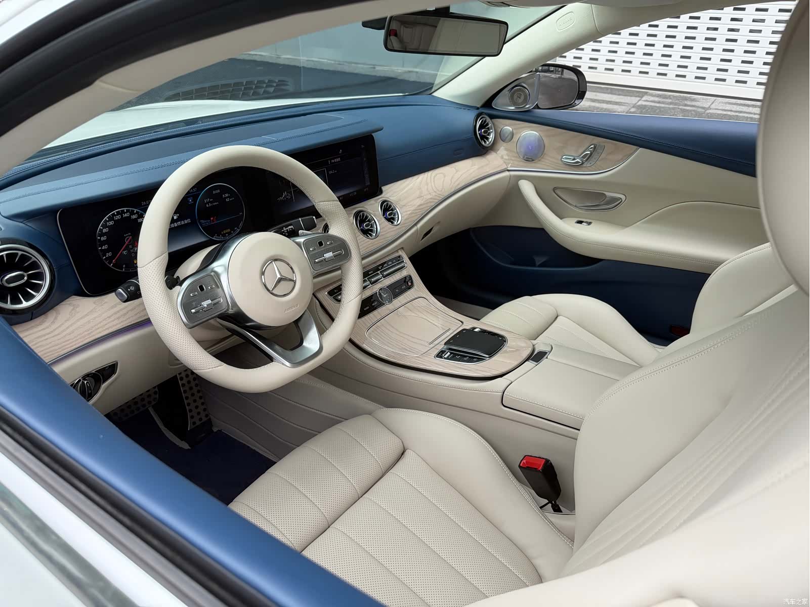 Mercedes-Benz E-Class, 2019 7