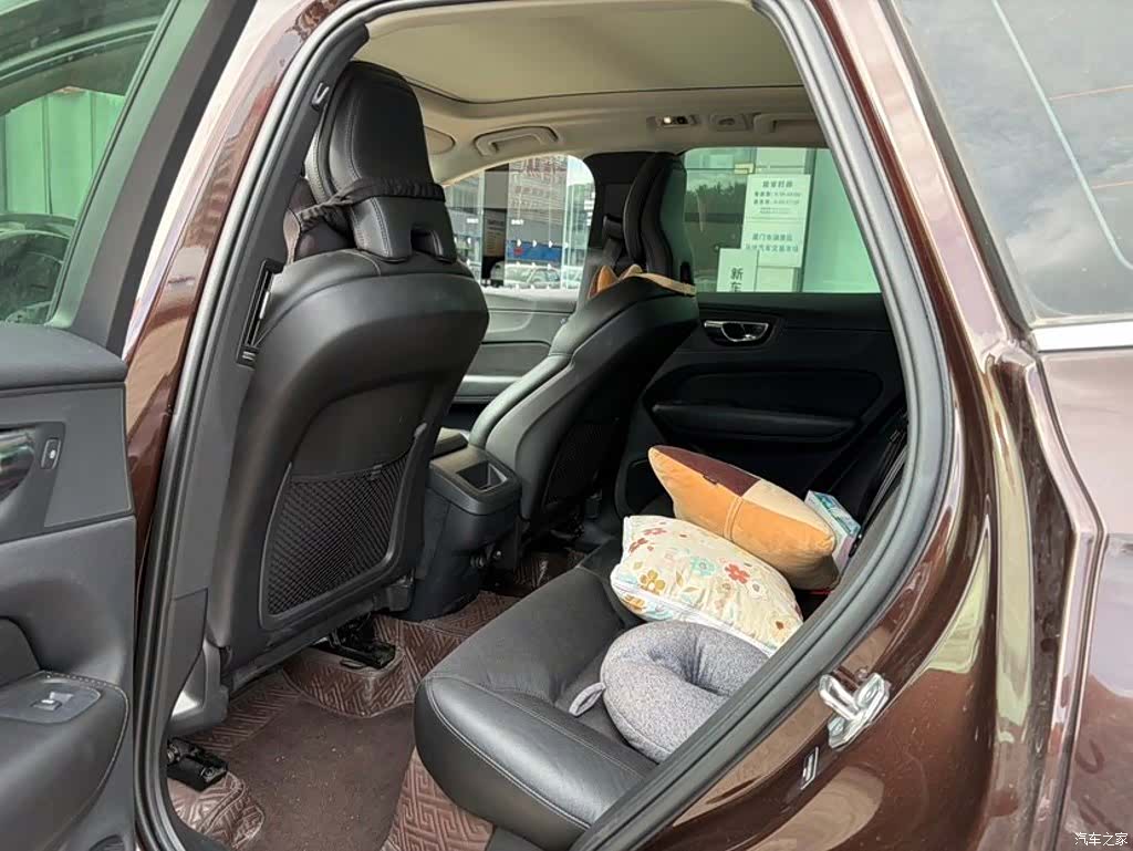 Volvo XC60, 2019 6