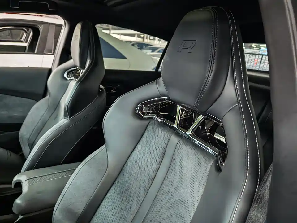 Trumpchi Shadow Leopard