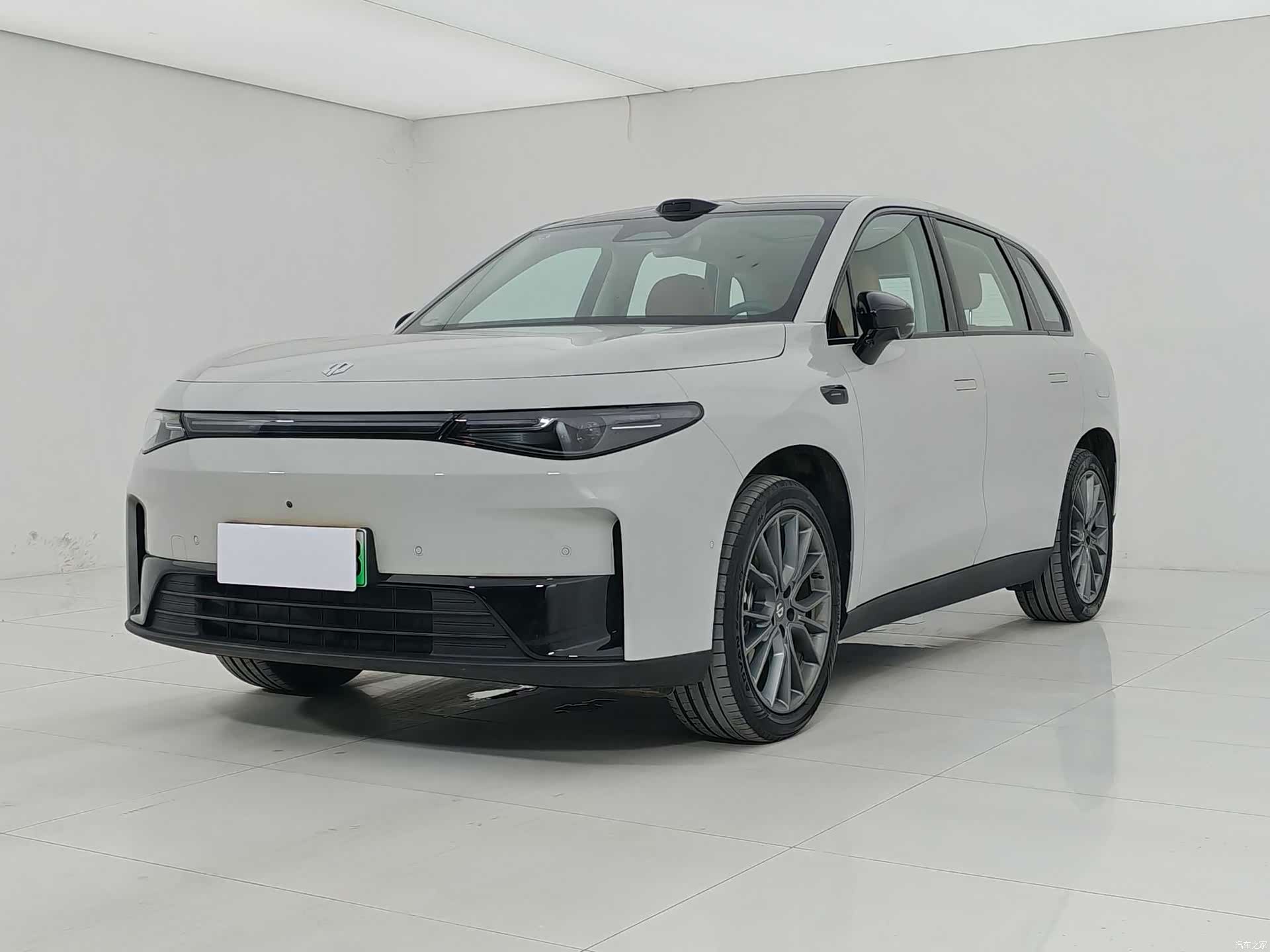 Leapmotor C10, 2025 1