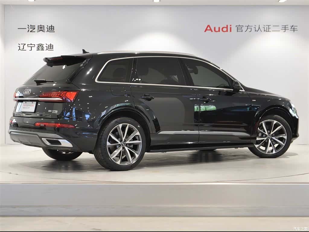 Audi Q7, 2021 4
