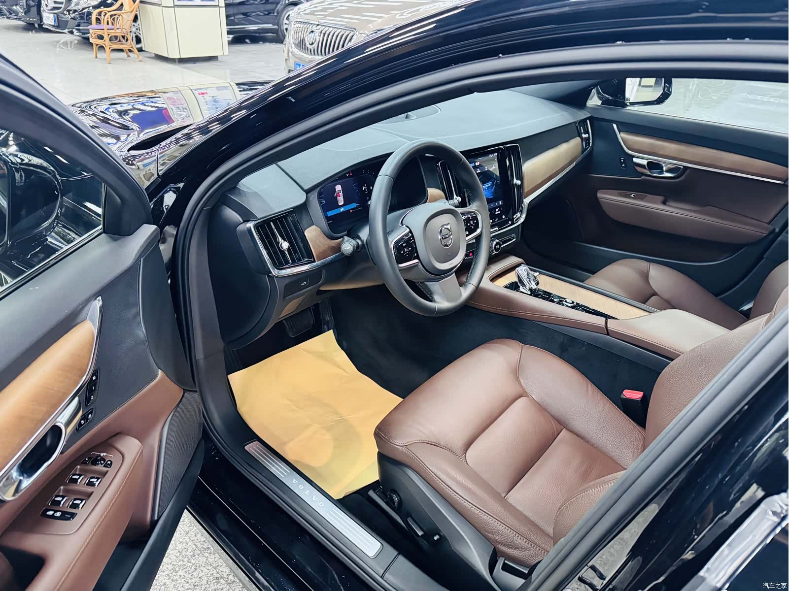 Volvo S90, 2022 7