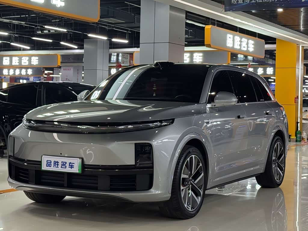 Li Auto L7