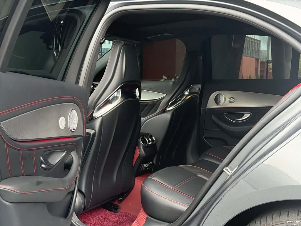 Mercedes-Benz E-Class, 2019 9