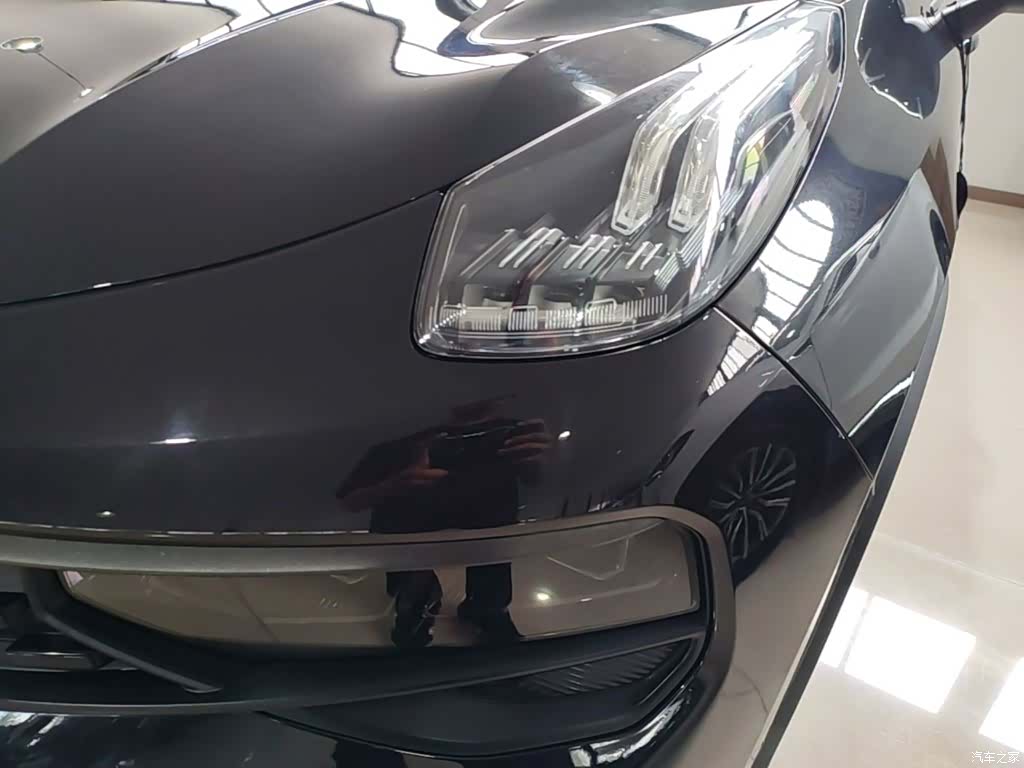 Lynk & Co 01, 2022 24