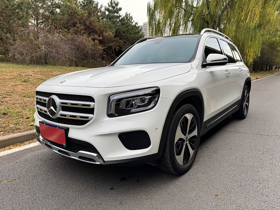 Mercedes-Benz GLB