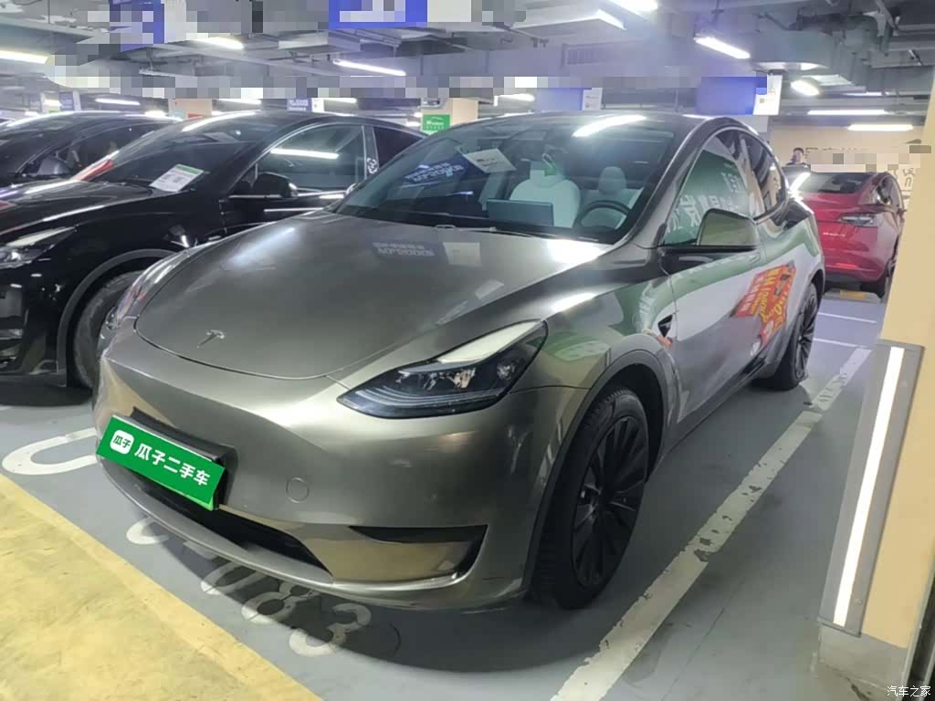 Tesla Model Y, 2023 2