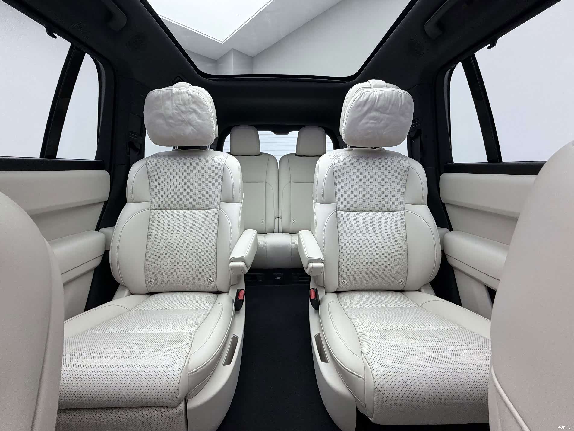 Li Auto L9, 2024 11