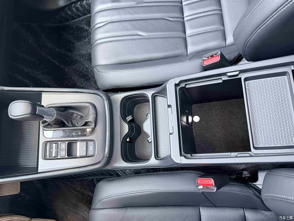 Honda Breeze, 2023 26