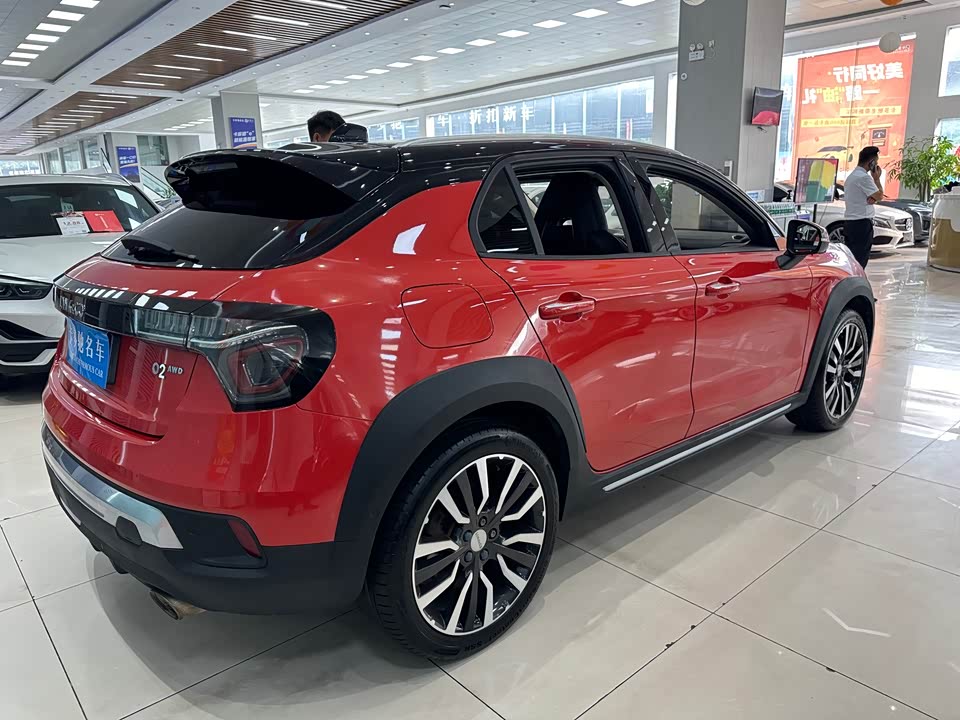 Lynk & Co 02
