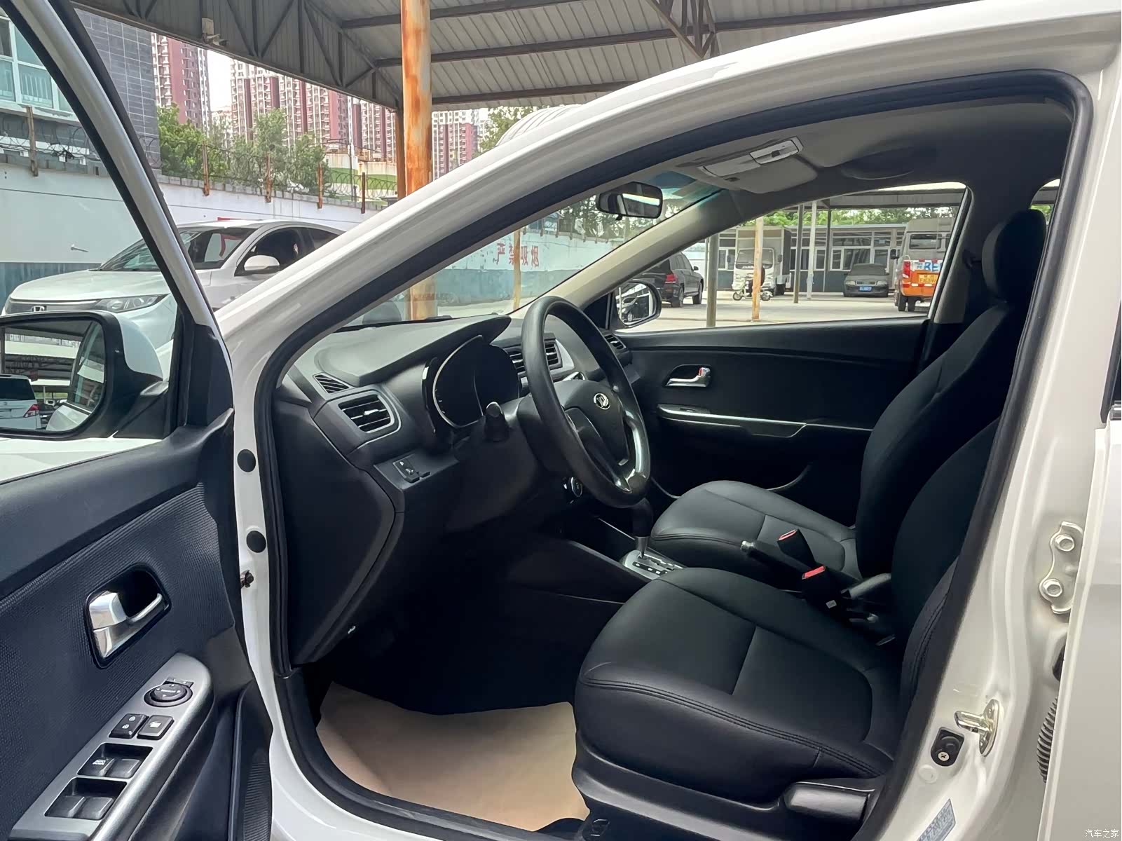 Kia K2, 2015 все фото