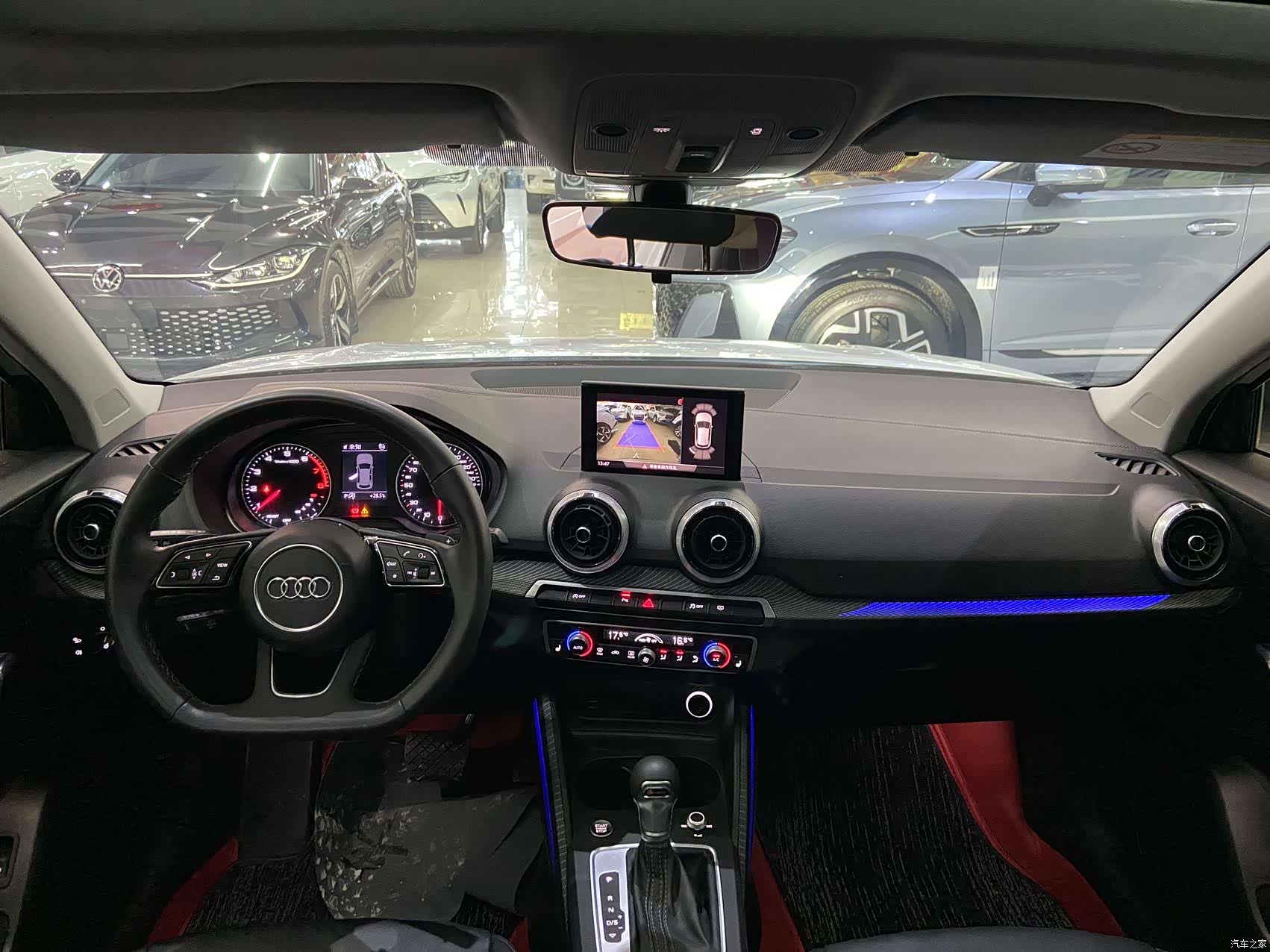 Audi Q2L, 2022 9