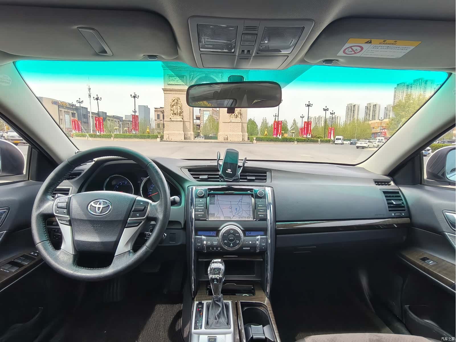 Toyota 2.5V, 2014 4