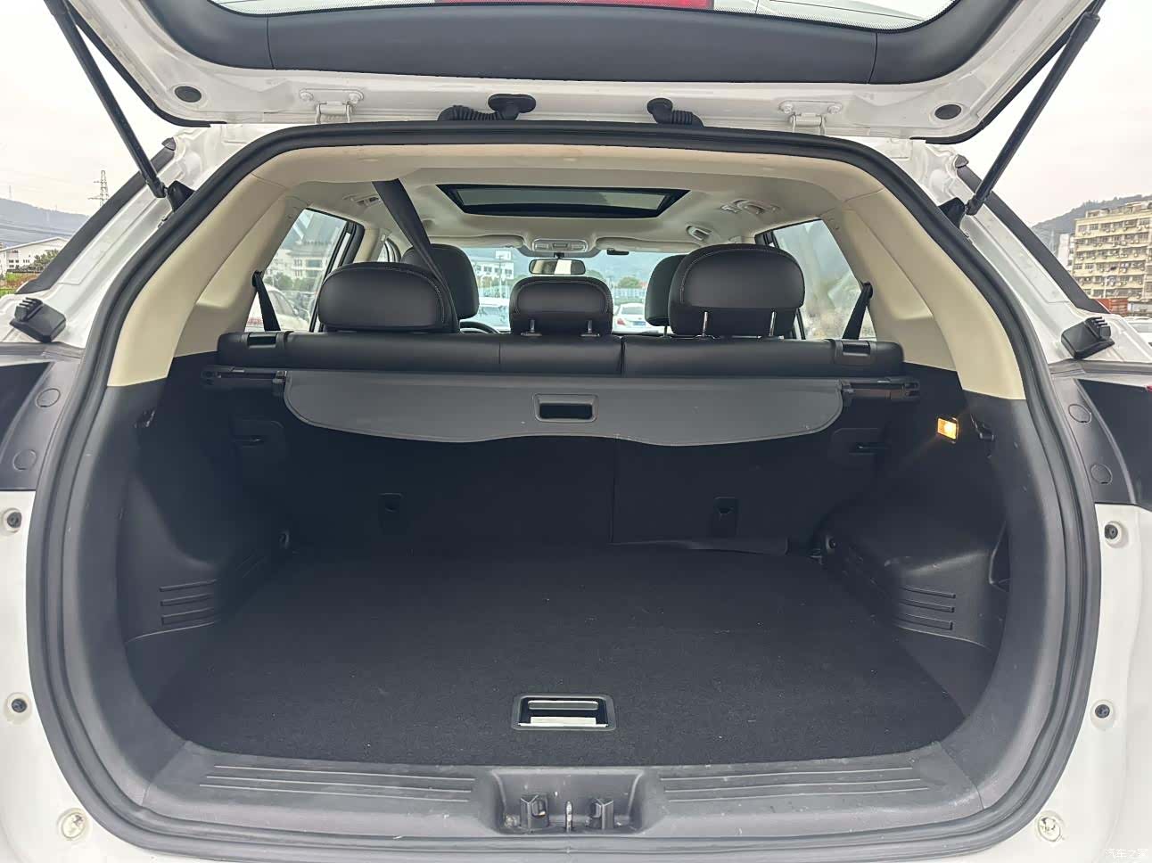 Geely Boyue, 2019 9