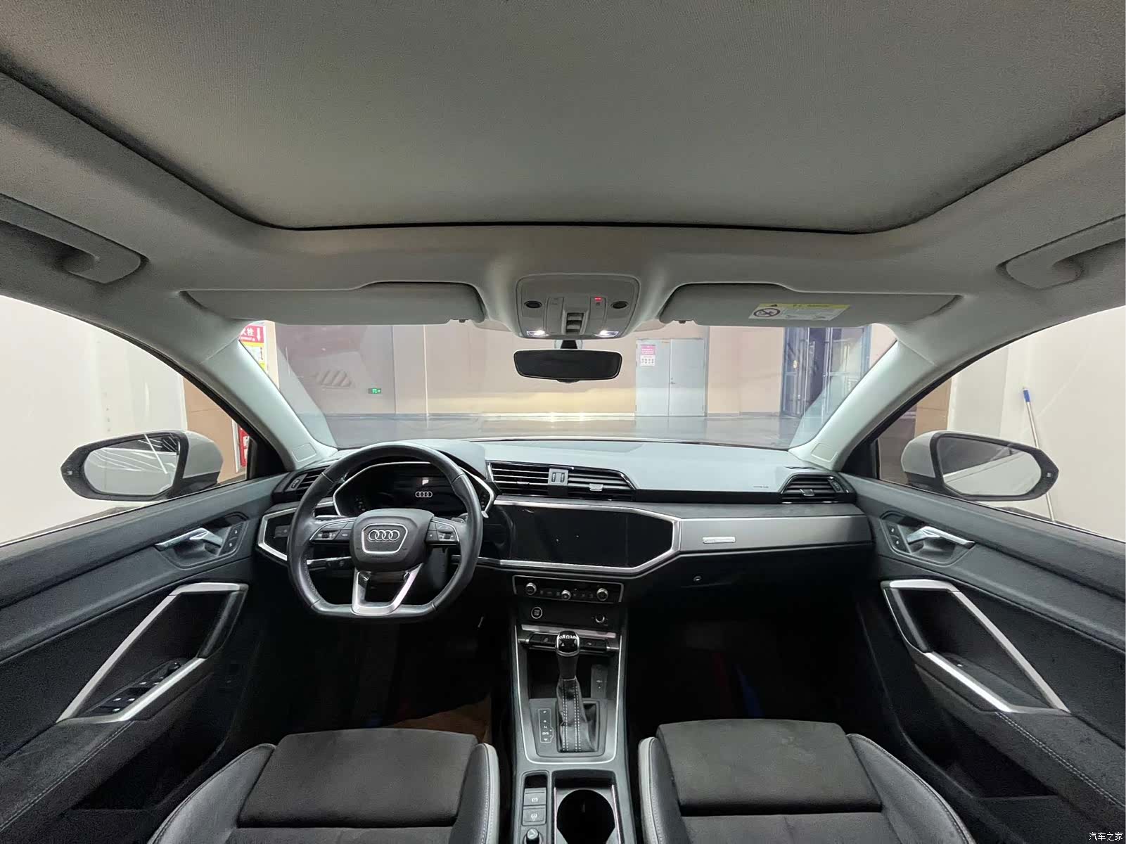Audi Q3, 2022 6