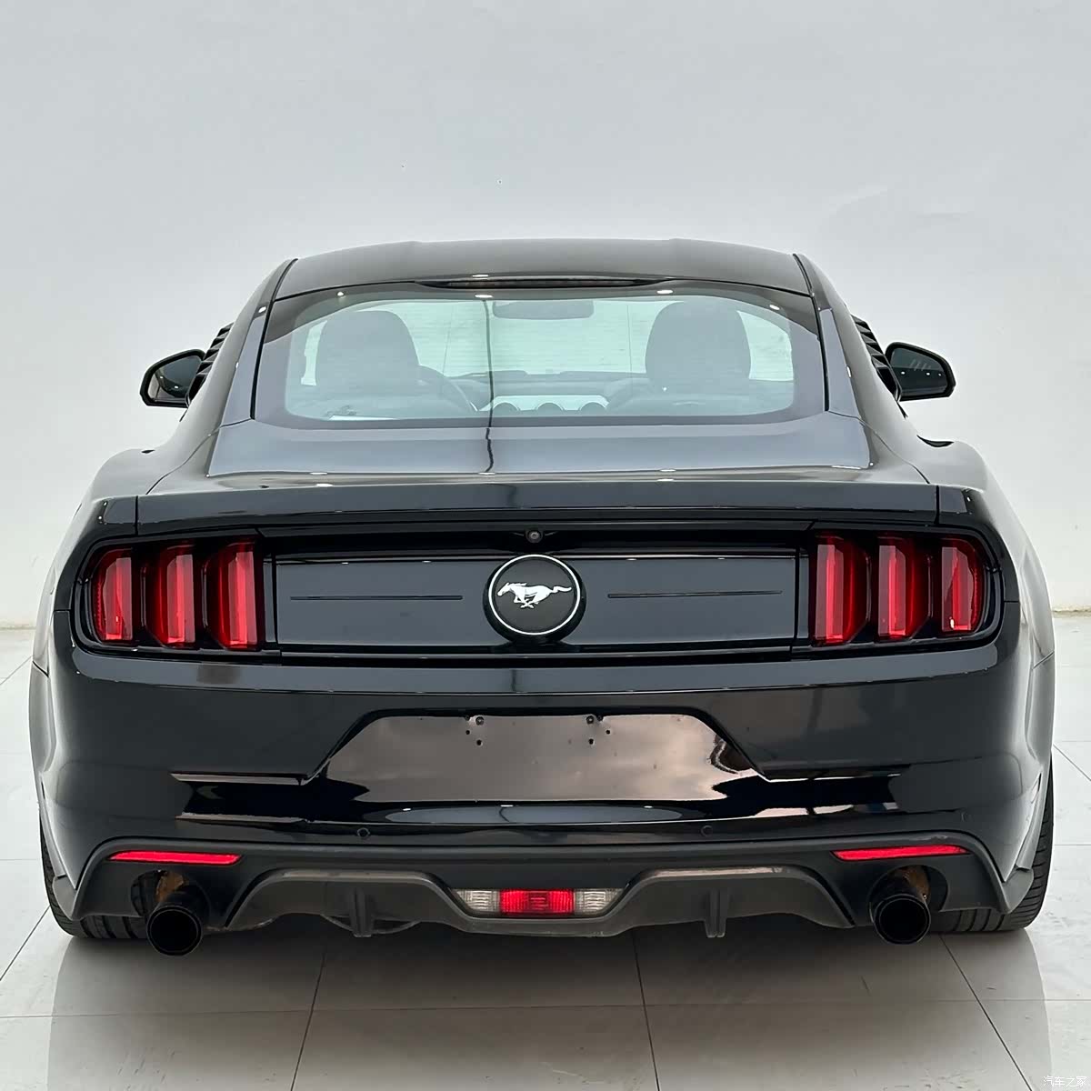 Ford Mustang, 2015 8