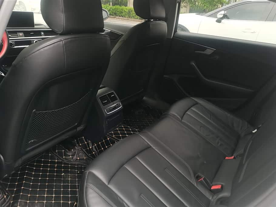 Audi A4L Audi A4L