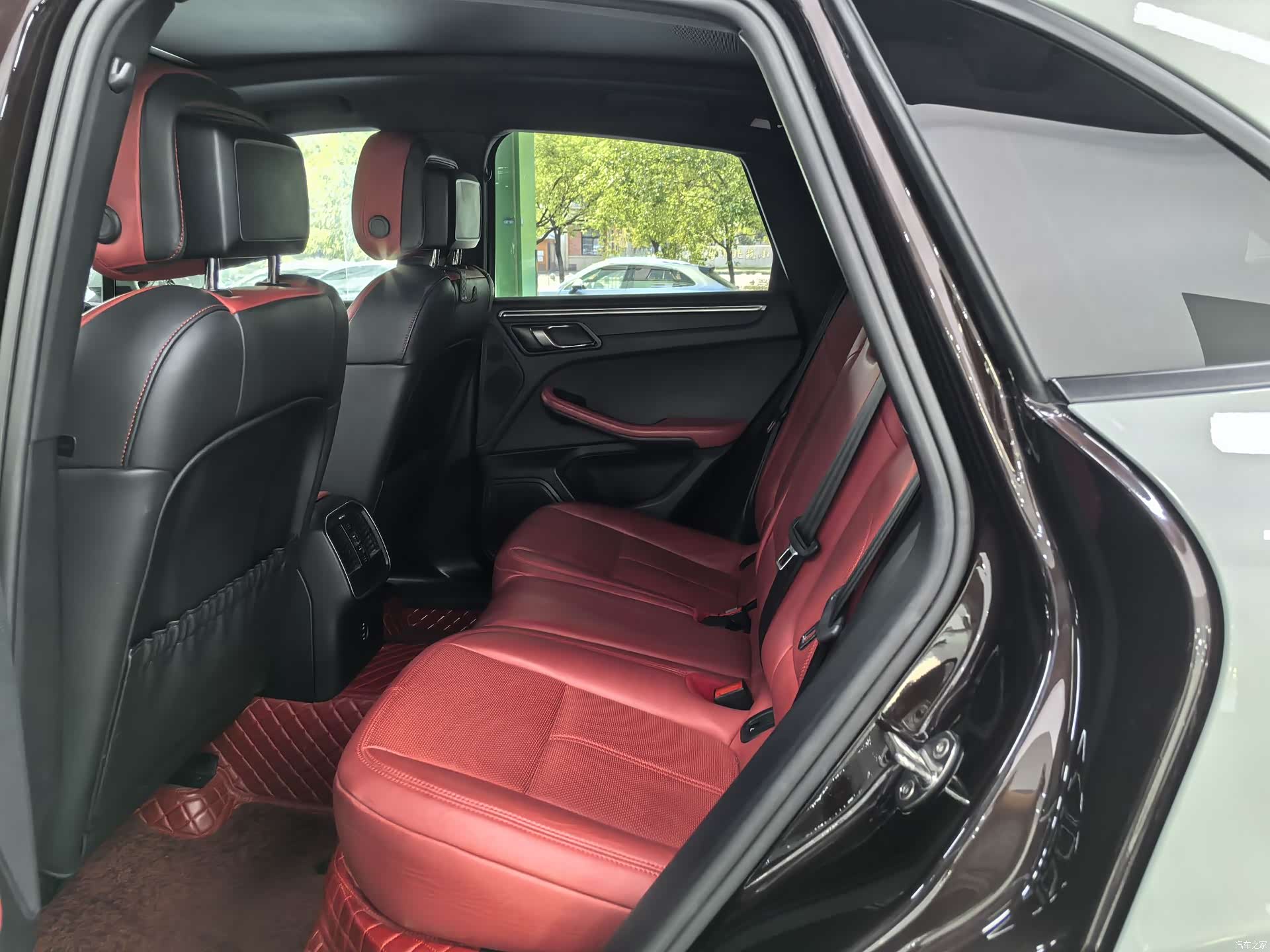 Porsche Macan, 2020 9