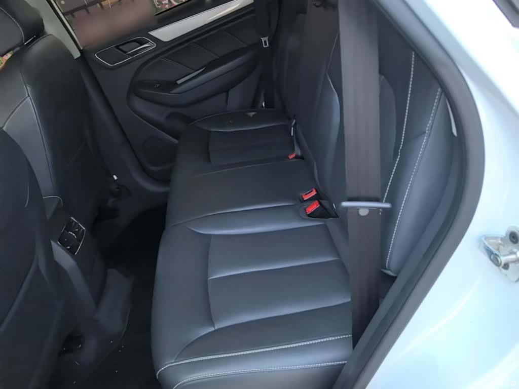 Roewe RX5, 2019 17