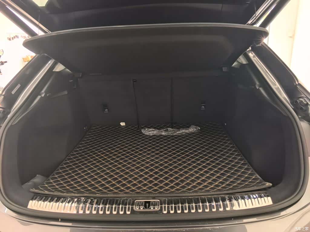 Audi Q3, 2021 19