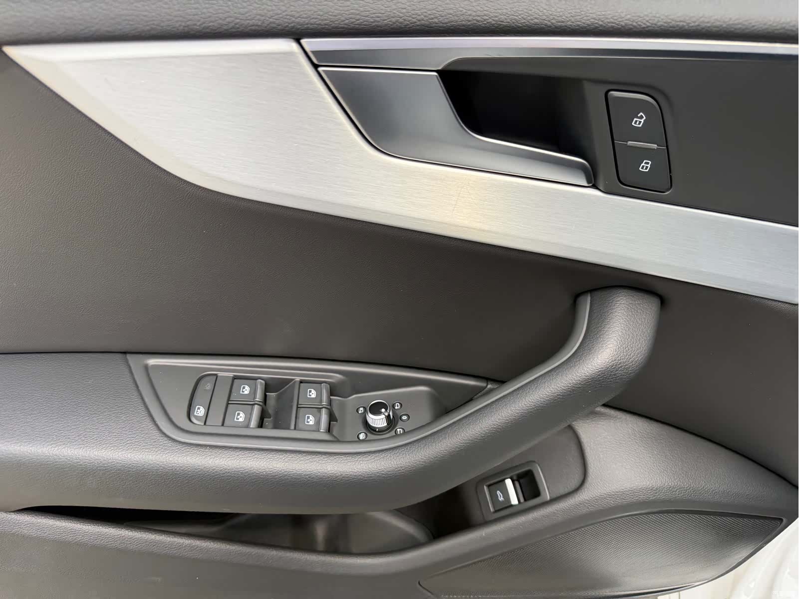 Audi A4L, 2022 18