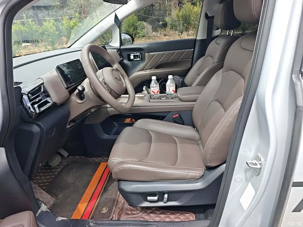 Wuling 730, 2025 15